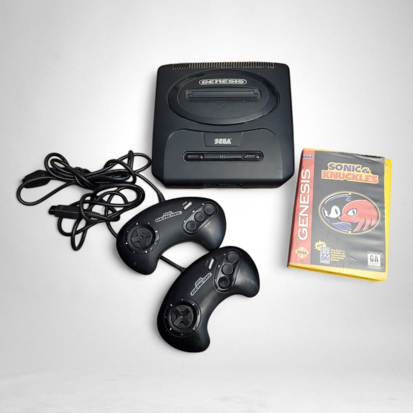 Sega Genesis 2nd Gen w Controllers + Sonic & Knuckles